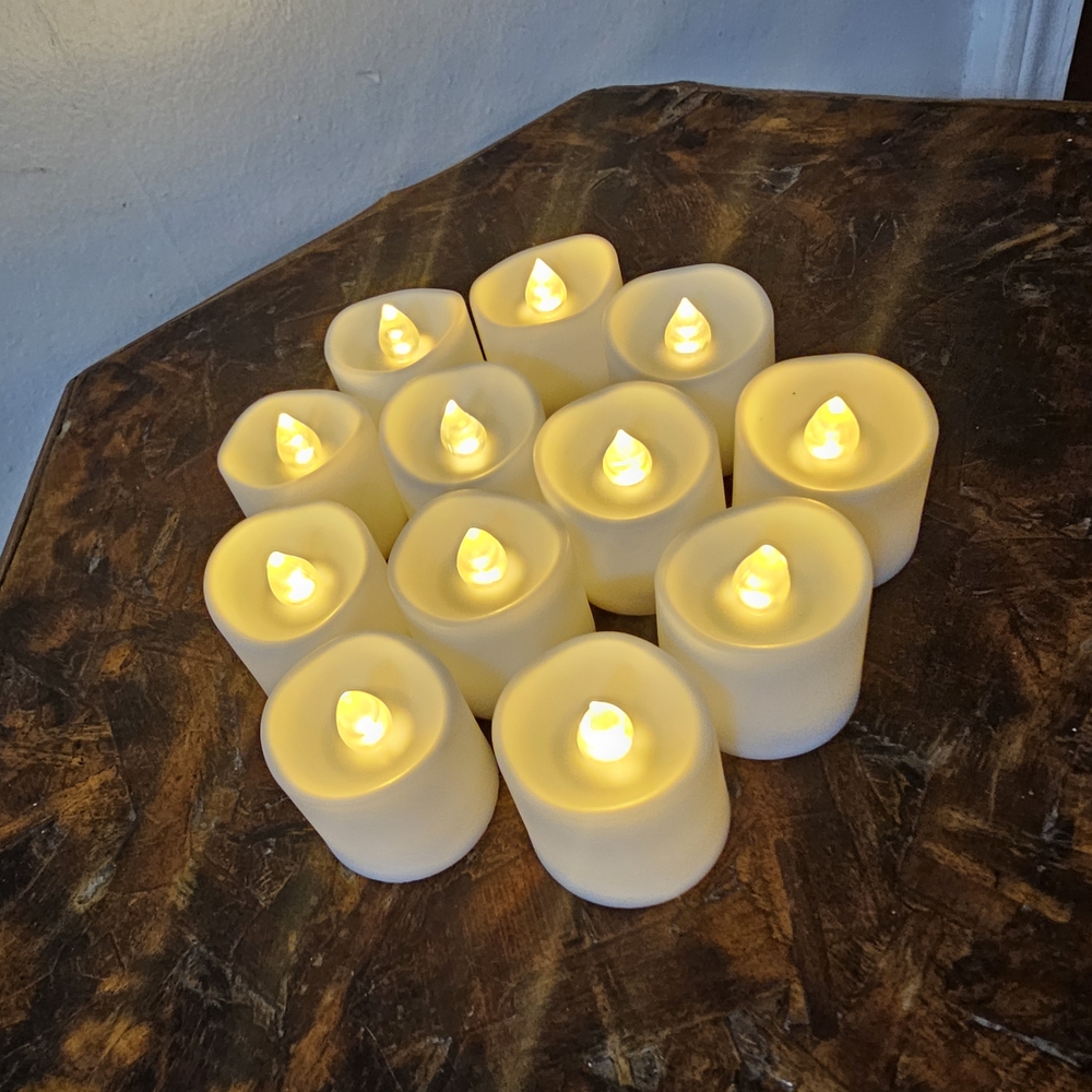 Flameless LED Tea Light Warm White Candles 12 Pieces